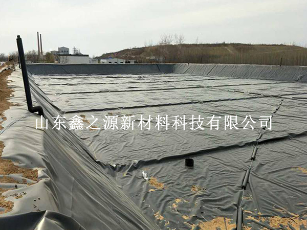 油田防滲膜鋪設技巧：高效、環(huán)保的鋪設新策略